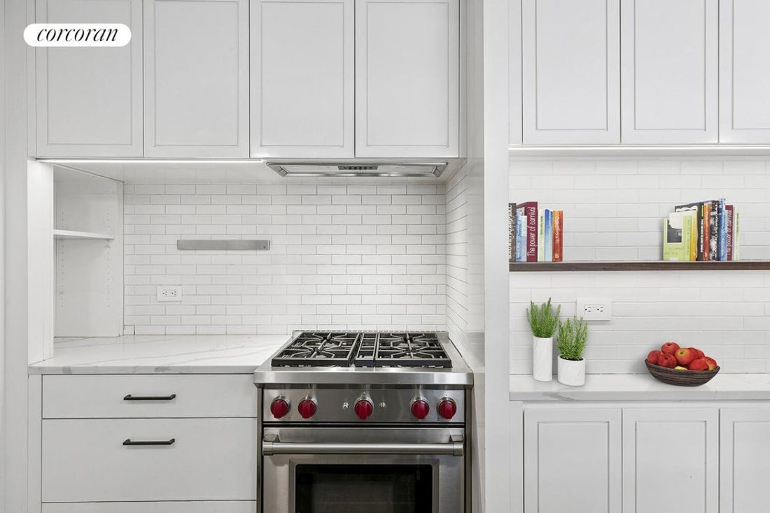 Photo for 77 East 12th Street - 120 4 AVENUE Cooperative in Greenwich Village, Manhattan