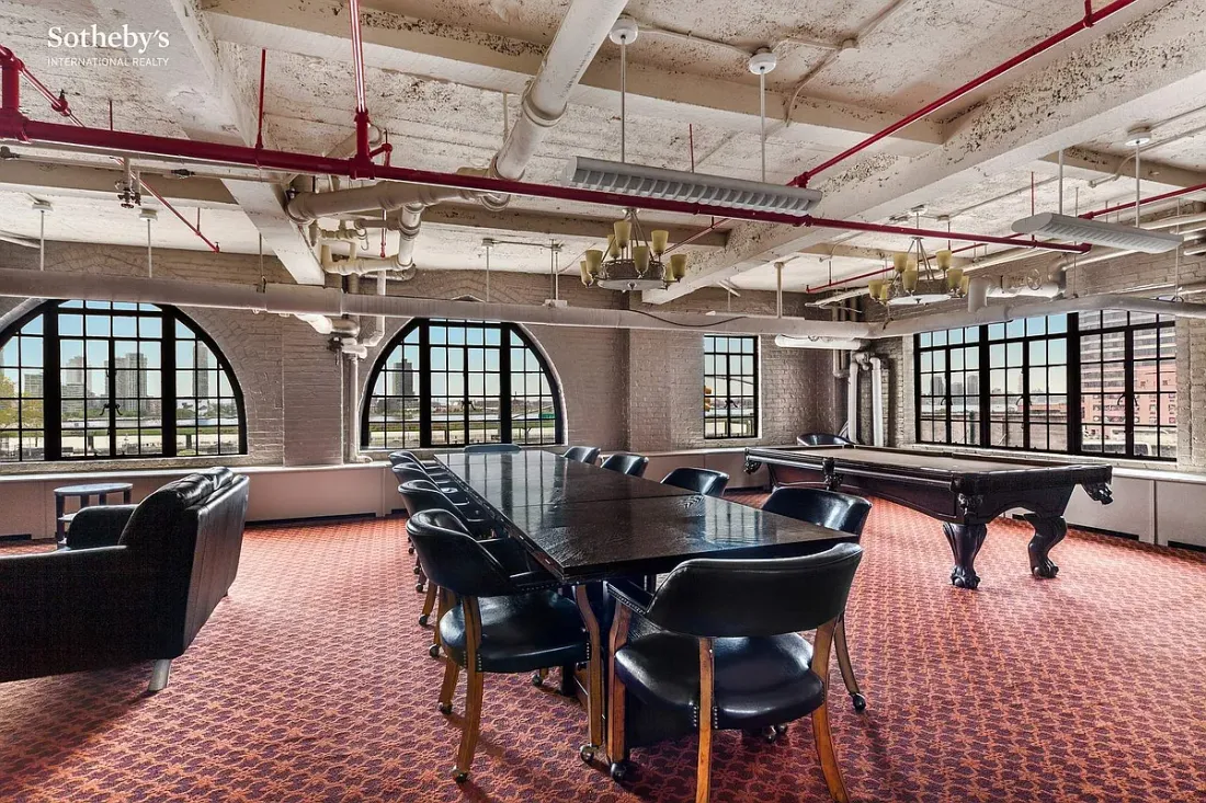 Photo for  Windsor Tower  - 1 TUDOR CITY PLACE Cooperative in West Harlem, Manhattan