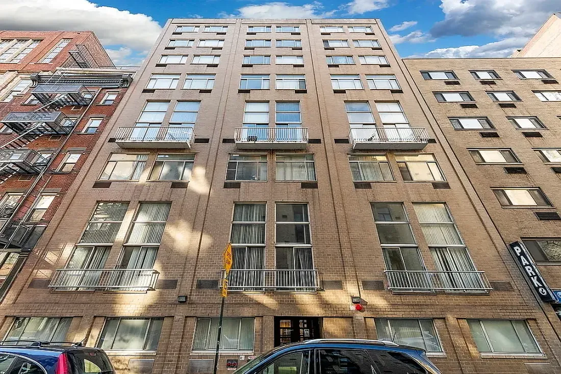 Photo for  220 EAST 24 STREET  - 220 EAST 24 STREET Rental Building in Kips Bay, Manhattan