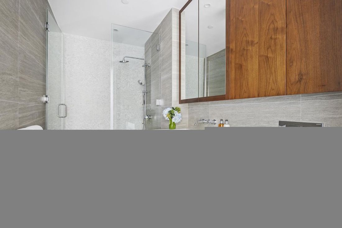 Photo for  WaterBridge 47  - 47 BRIDGE STREET Condominium in Vinegar Hill, Brooklyn
