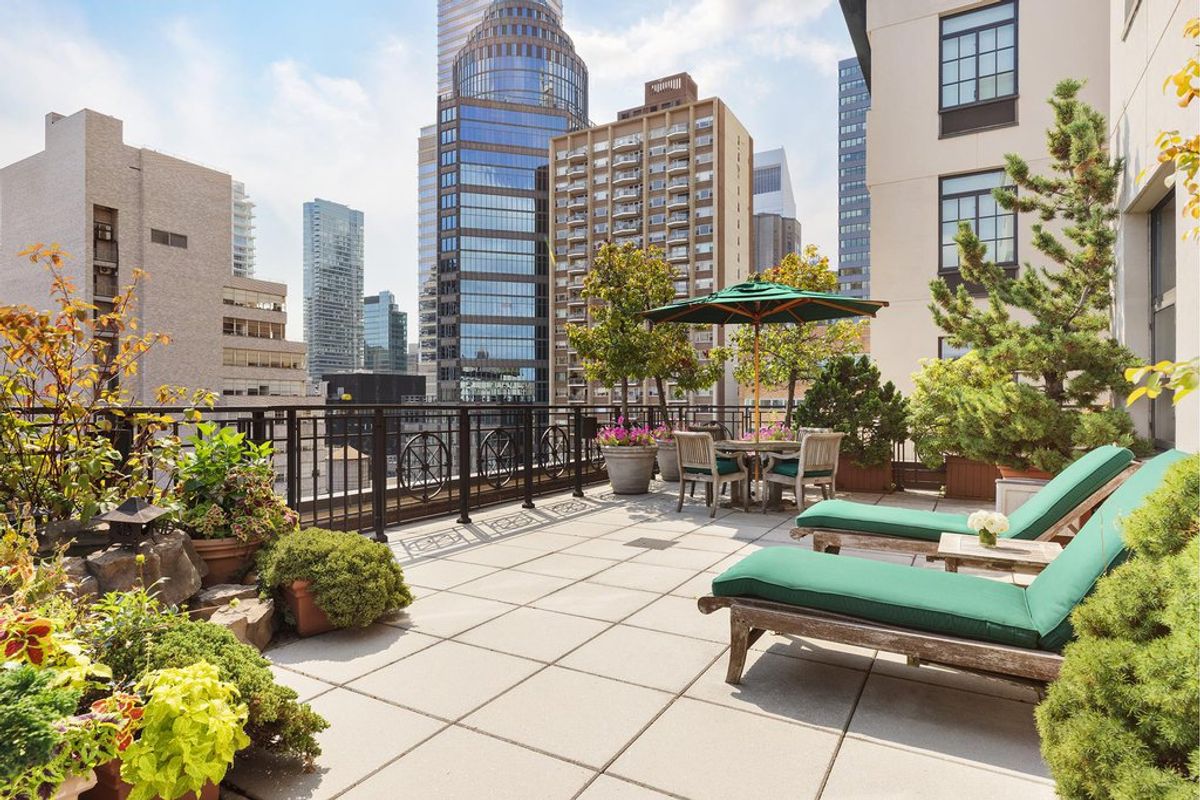 Photo for  525 PARK AVENUE  - 525 PARK AVENUE Condominium in Upper East Side, Manhattan