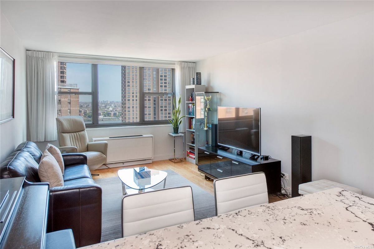 Photo for Plymouth Tower - 1781 1 AVENUE Cooperative in Upper East Side, Manhattan