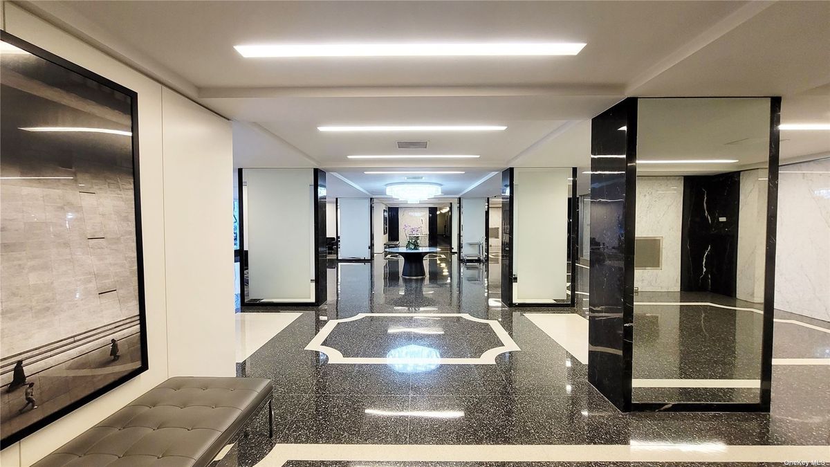 Photo for  Stewart House  - 772 BROADWAY Cooperative in Greenwich Village, Manhattan