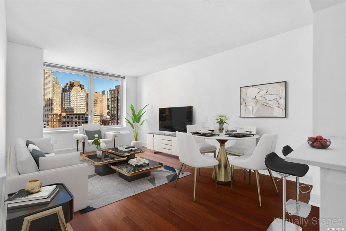 Photo for  The Aldyn  - 60 RIVERSIDE BOULEVARD Condominium in Upper West Side, Manhattan