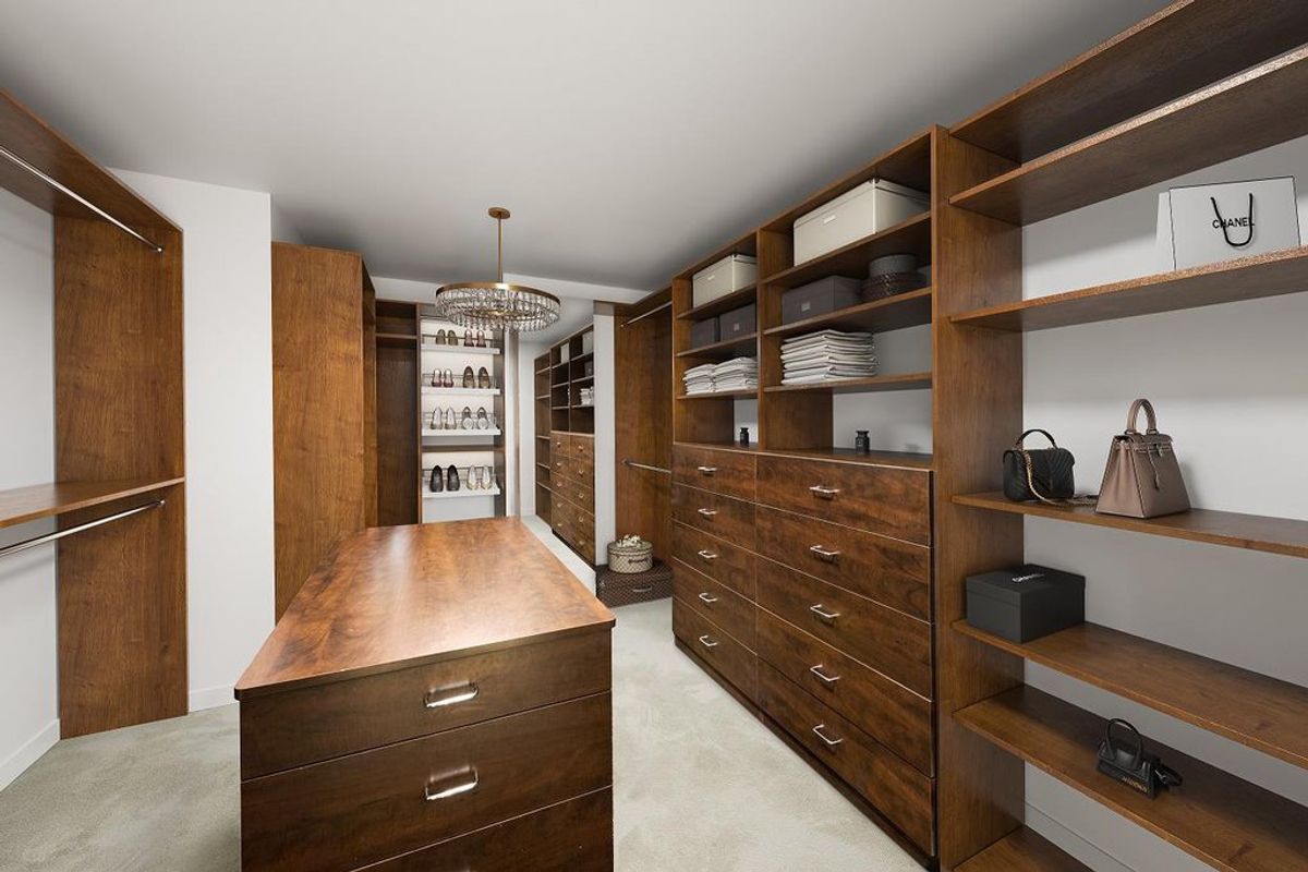 Photo for  The Theso  - 300 East 71st Street Condominium in Lenox Hill, Manhattan