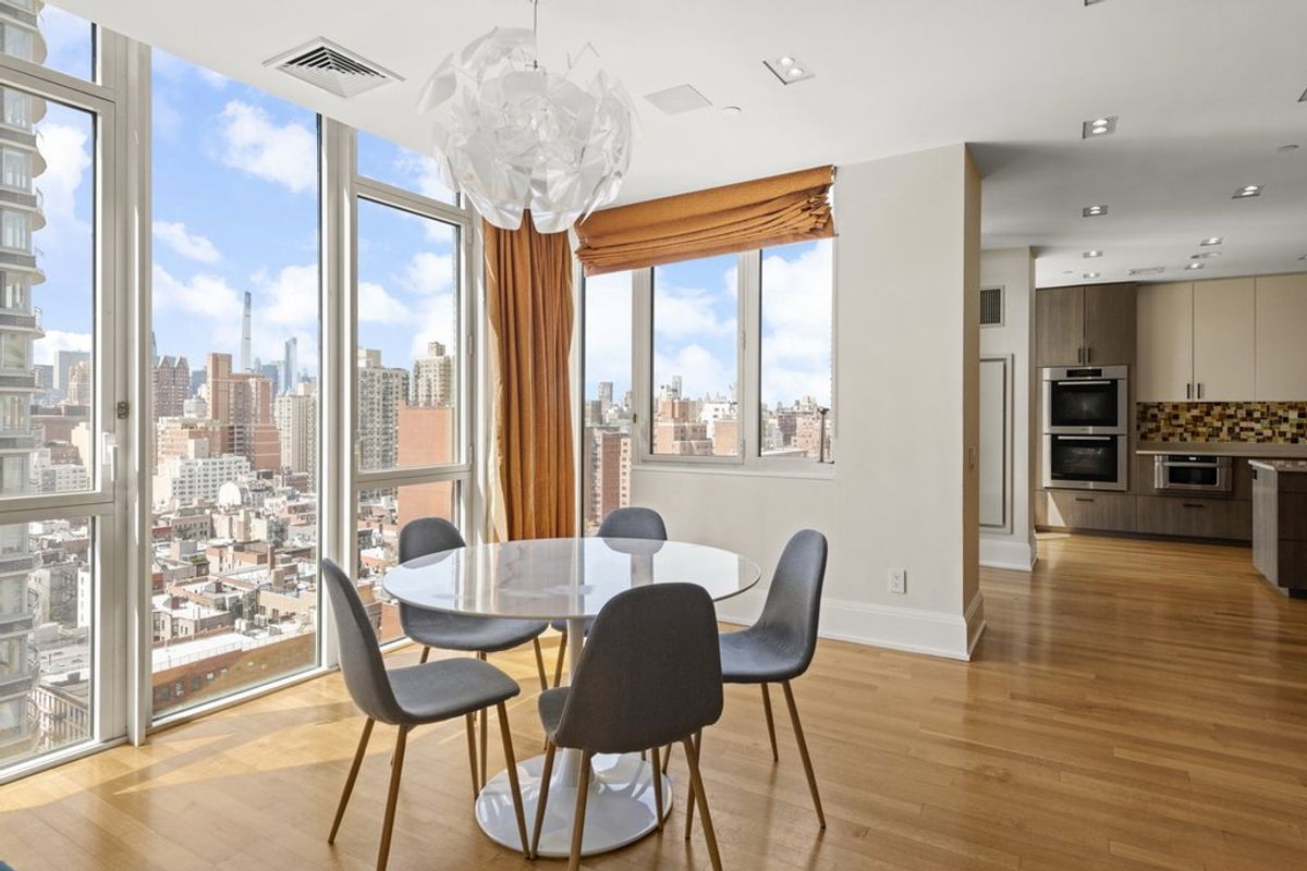Photo for  Georgica  - 305 EAST 85 STREET Condominium in Upper East Side, Manhattan