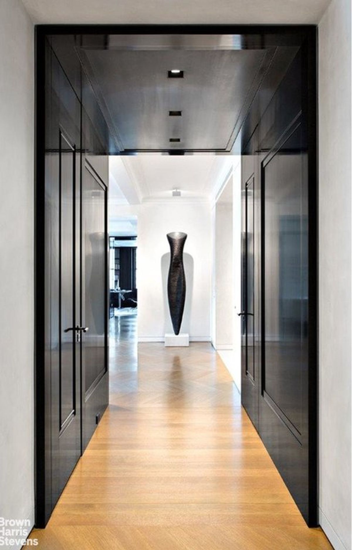 Photo for  1016 5 AVENUE  - 1016 5 AVENUE Cooperative in Upper East Side, Manhattan