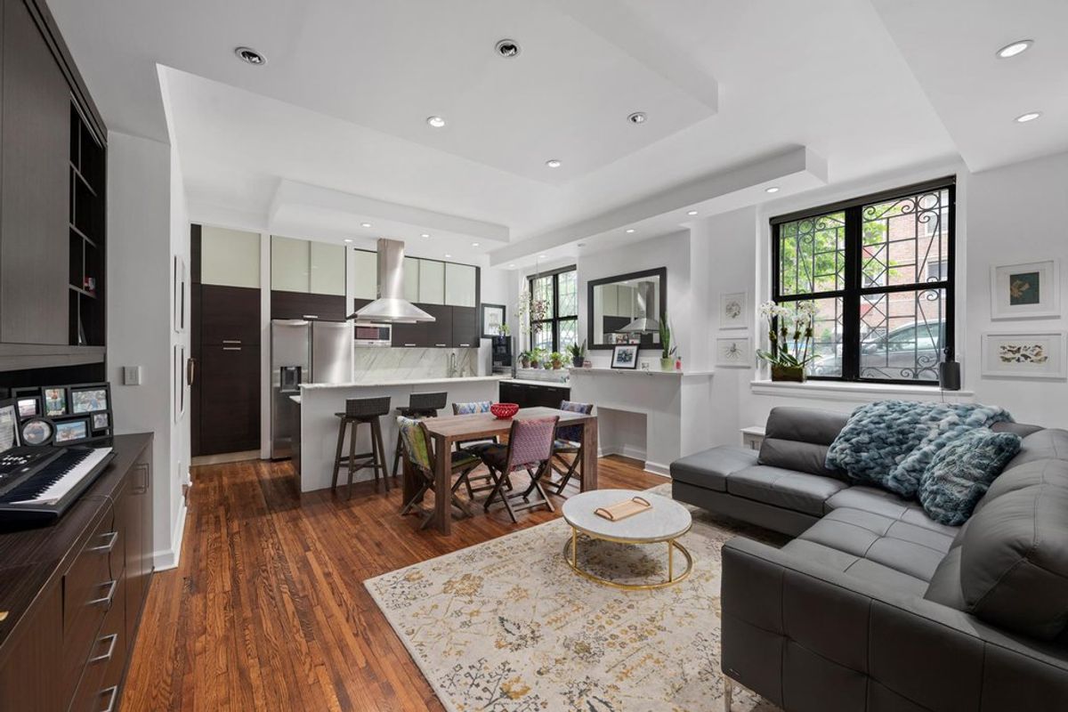 Photo for 339 East 58th Street - 339 EAST 58 STREET Cooperative in Midtown East, Manhattan