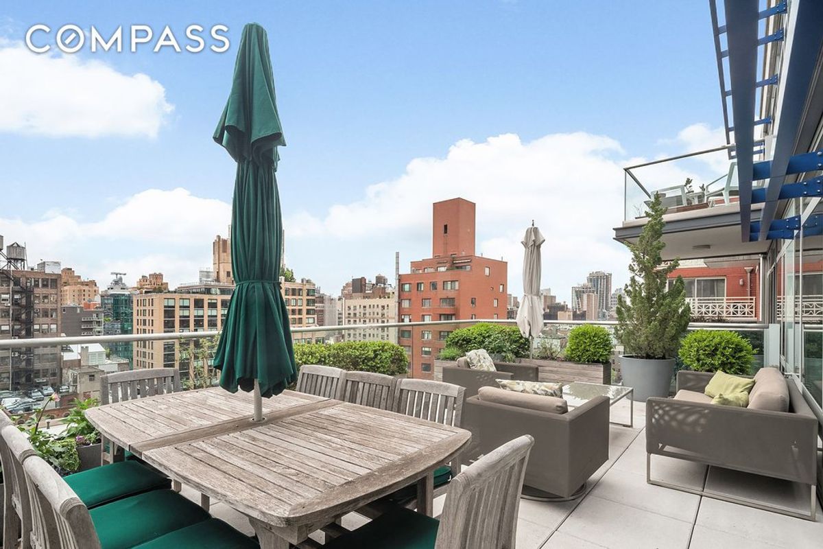 Photo for Chelsea Green - 153 WEST 21 STREET Condominium in Chelsea, Manhattan