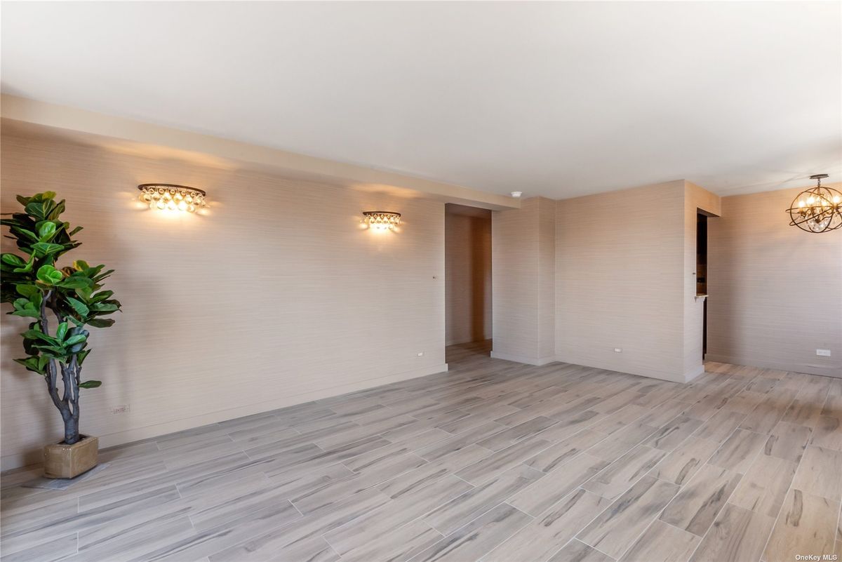 Photo for  St. George Tower  - 44 PINEAPPLE STREET Cooperative in Brooklyn Heights, Brooklyn