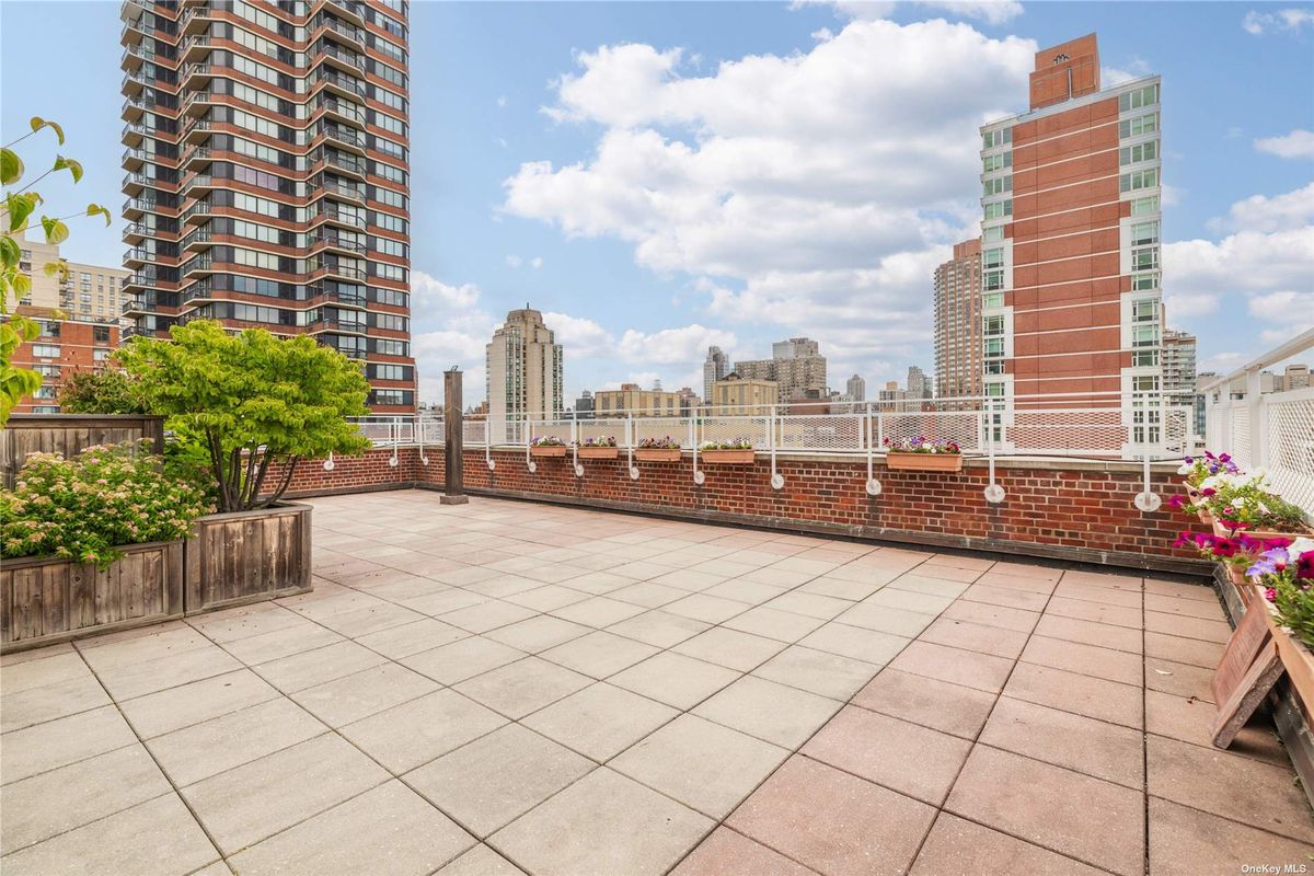 Photo for  The Amherst  - 401 EAST 74 STREET Condominium in Upper East Side, Manhattan