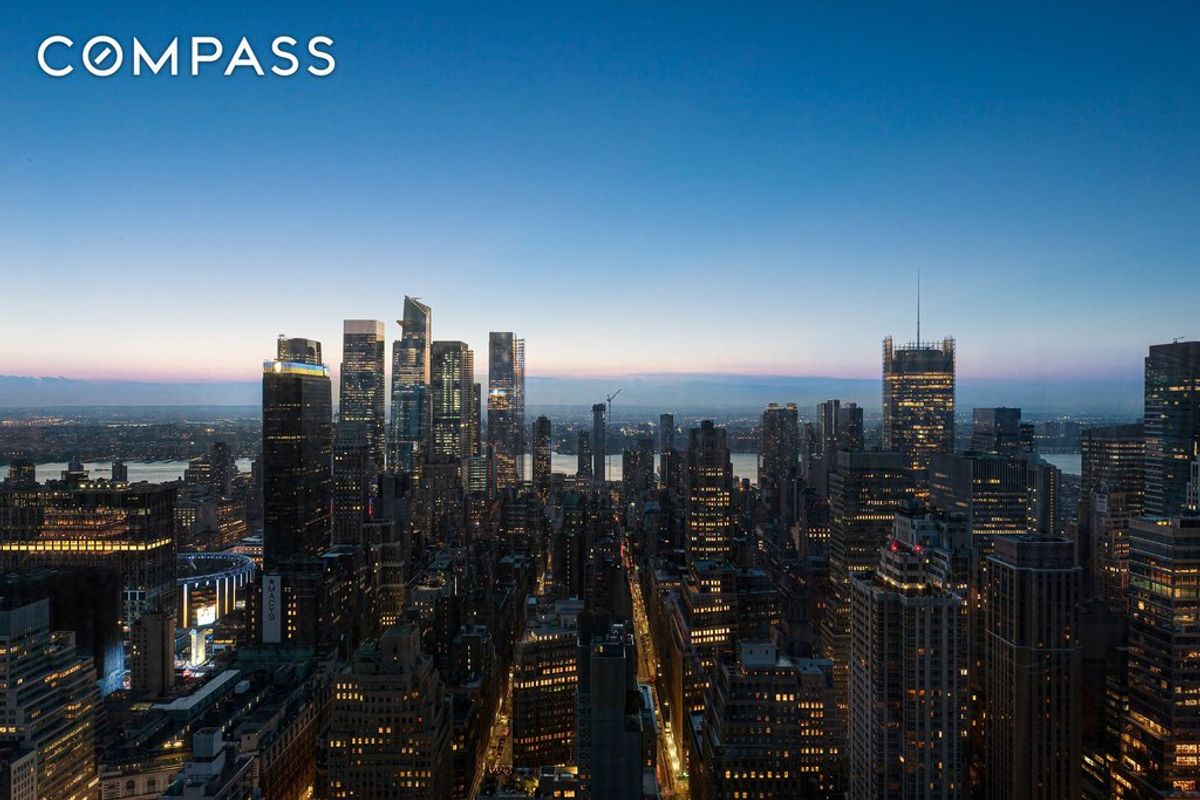 Photo for The Residences at 400 Fifth Avenue - 400 5 AVENUE Condominium in Murray Hill, Manhattan