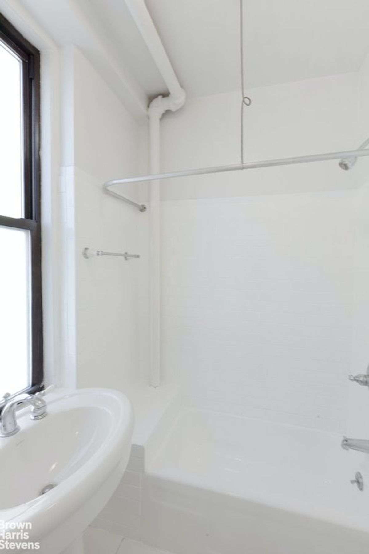 Photo for 350 West 55th - 350 WEST 55 STREET Rental Building in Hell's Kitchen, Manhattan