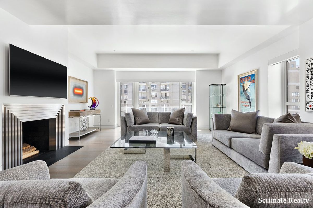 Photo for  Manhattan House  - 200 EAST 66 STREET Condominium in Upper East Side, Manhattan