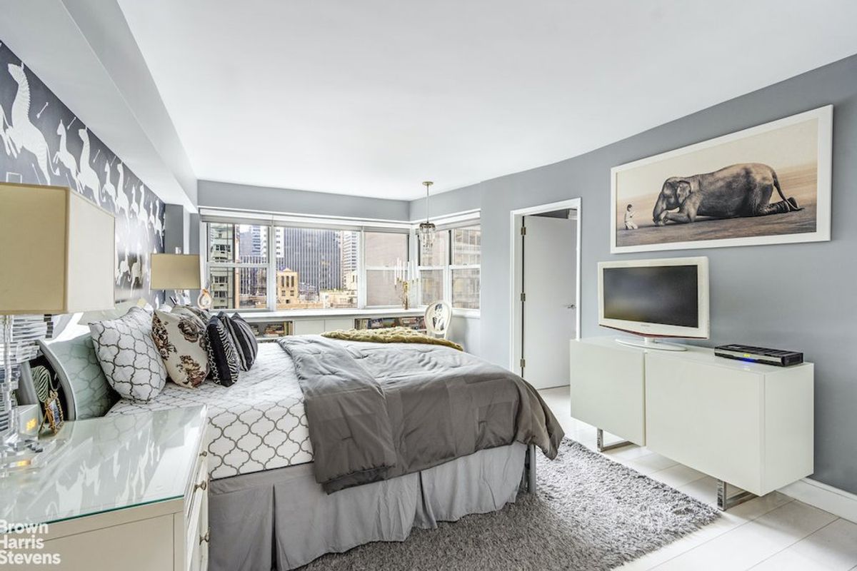 Photo for Gotham Towne House - 153 EAST 57 STREET Cooperative in Midtown East, Manhattan
