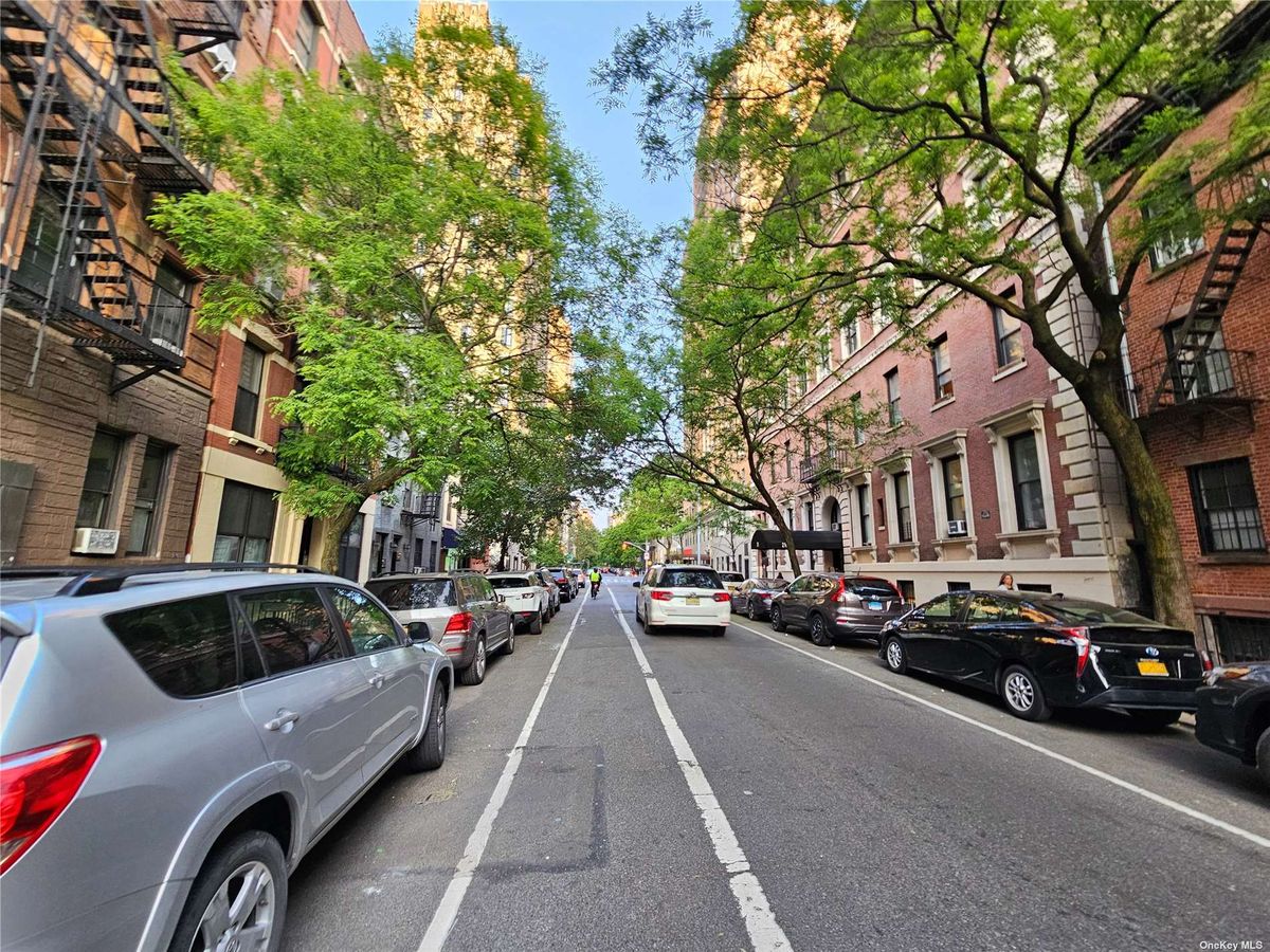 Photo for  214 West 16th Street  - 214 West 16th Street Cooperative in Chelsea, Manhattan