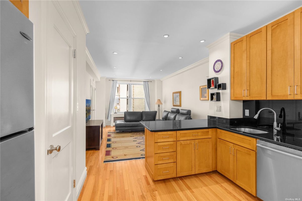 Photo for  The Alden  - 225 CENTRAL PARK WEST Cooperative in Upper West Side, Manhattan