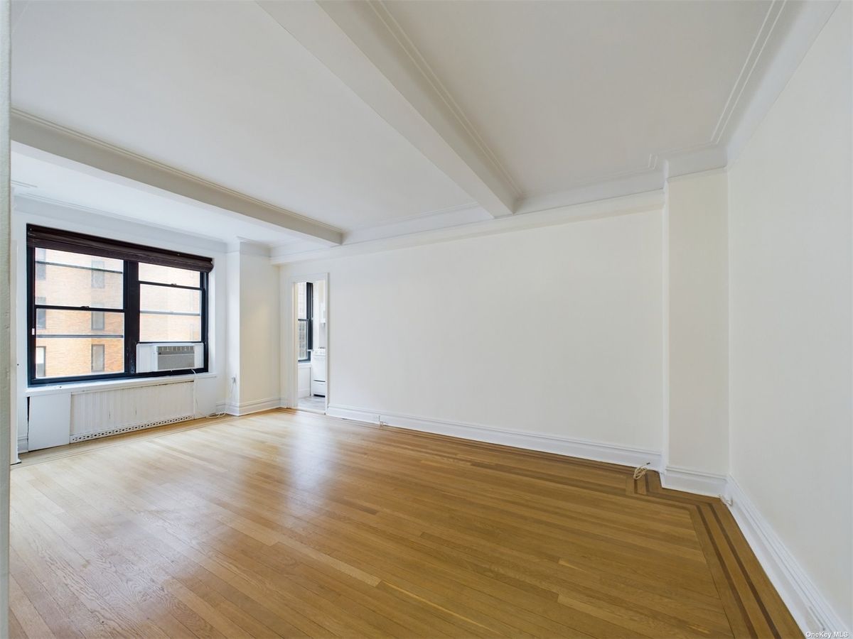 Photo for  7 PARK AVENUE  - 7 PARK AVENUE Cooperative in Murray Hill, Manhattan