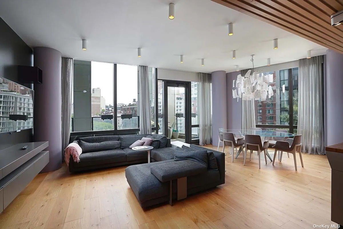 Photo for 101 Warren - 101 Warren Street Condominium in Tribeca, Manhattan