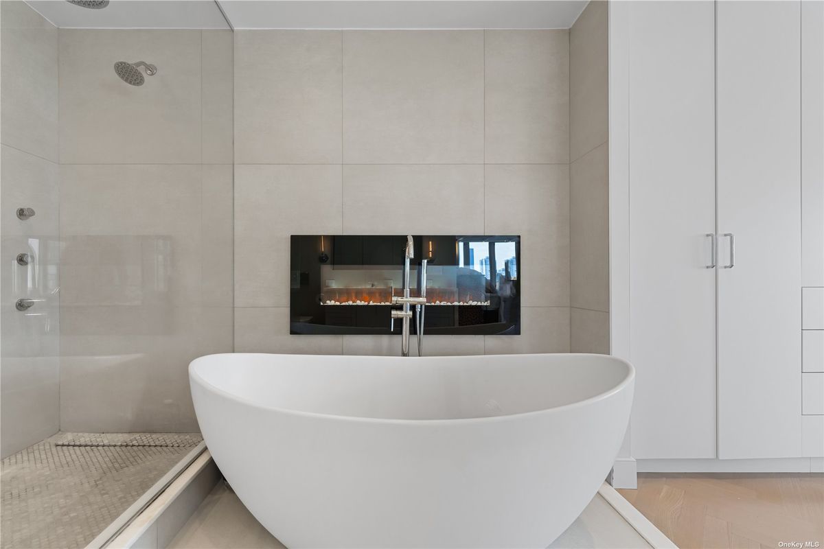 Photo for  The Trafalgar House  - 188 EAST 70 STREET Condominium in Upper East Side, Manhattan