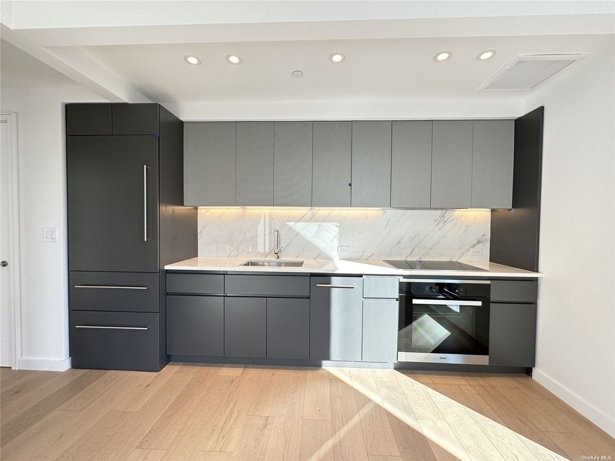 Photo for 300 West 30 street - 300 W 30th Street Condominium in Chelsea, Manhattan