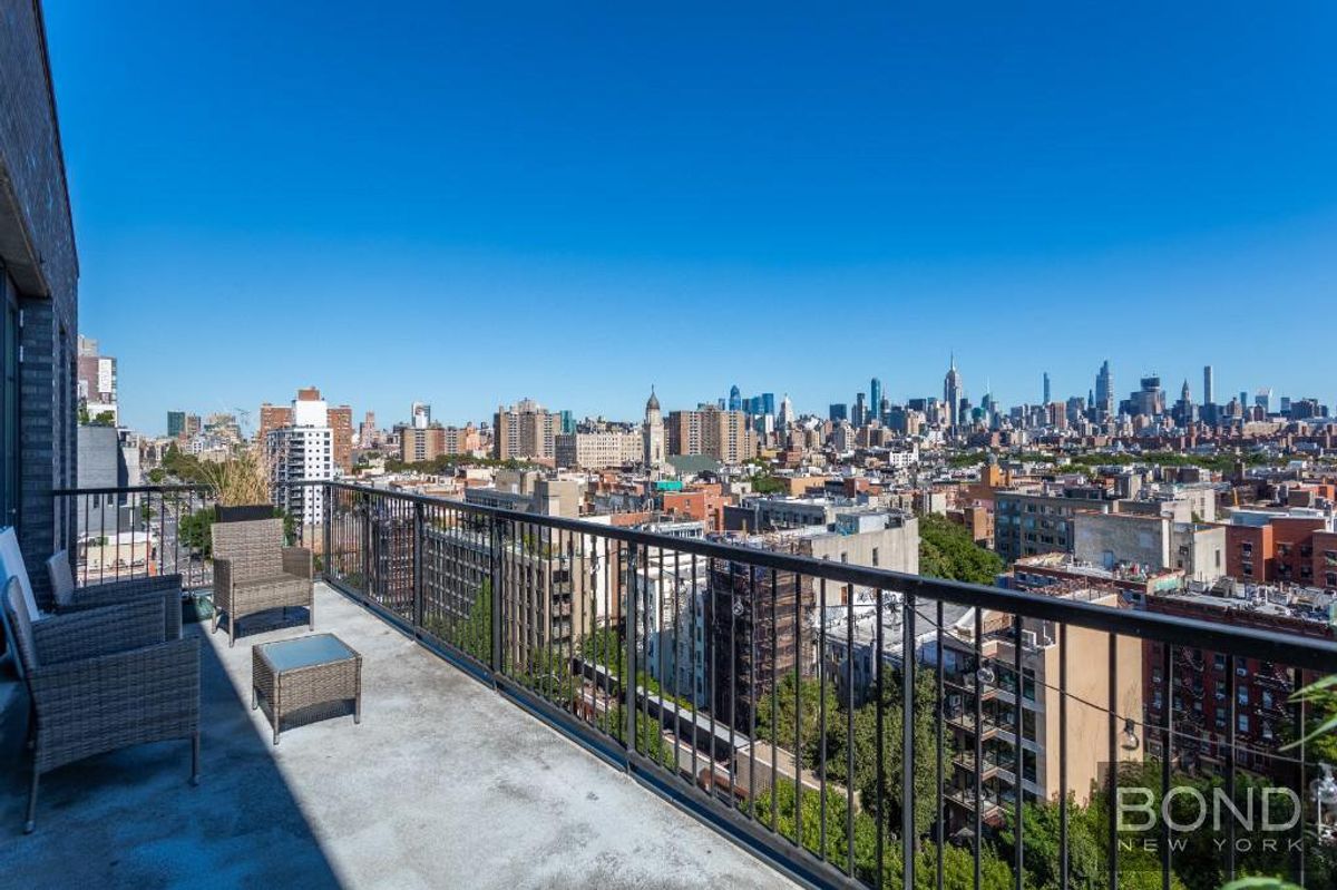 Photo for Jones LES - 331 EAST HOUSTON STREET Rental Building in Lower East Side, Manhattan