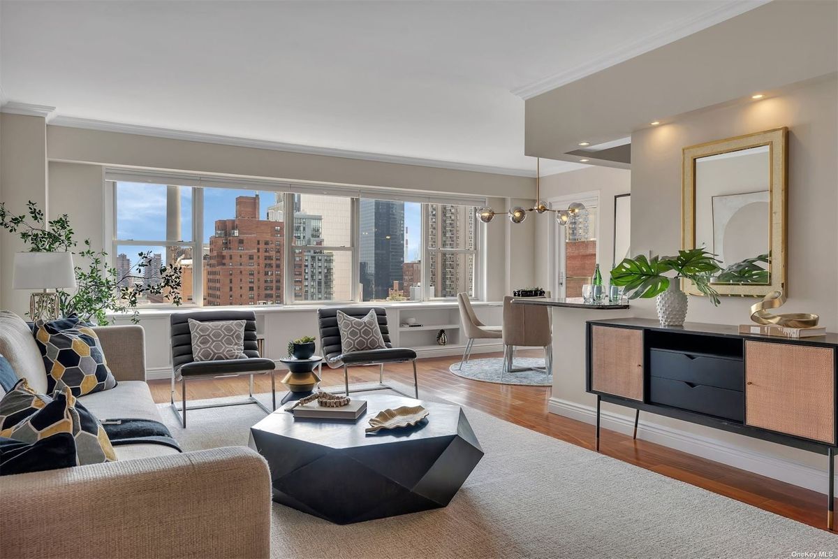 Photo for Newport East - 1445 1 AVENUE Cooperative in Lenox Hill, Manhattan