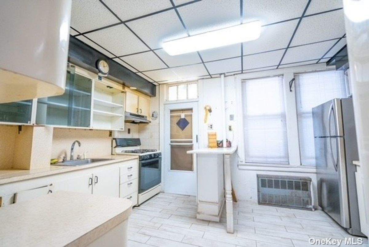 Photo for Park East - 117 East 29th Street Condominium in NoMad, Manhattan