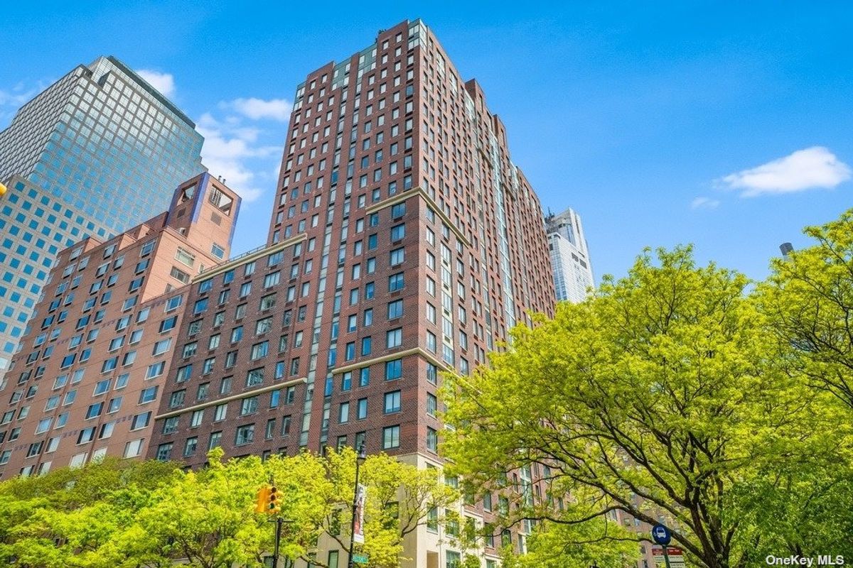 Photo for  225 Rector Place  - 225 RECTOR PLACE Condominium in Battery Park City, Manhattan