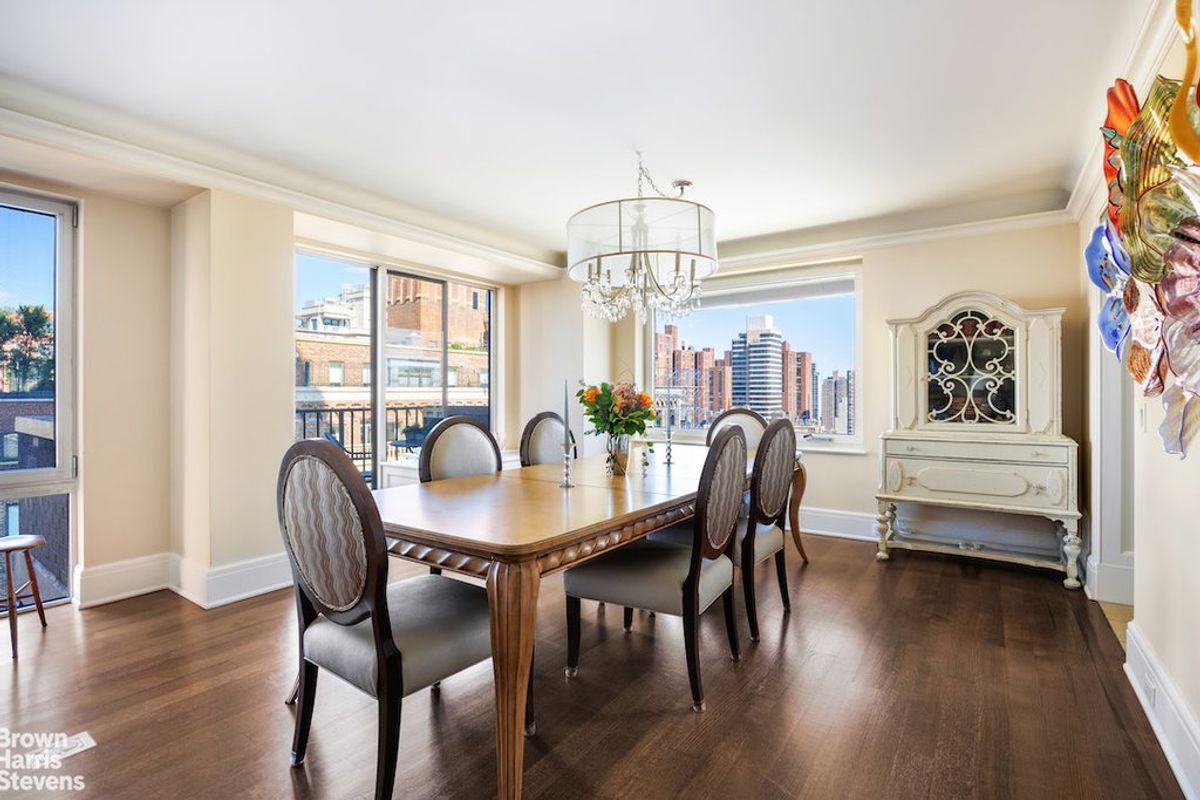 Photo for  Park Regis  - 48 EAST 89 STREET Cooperative in Carnegie Hill, Manhattan