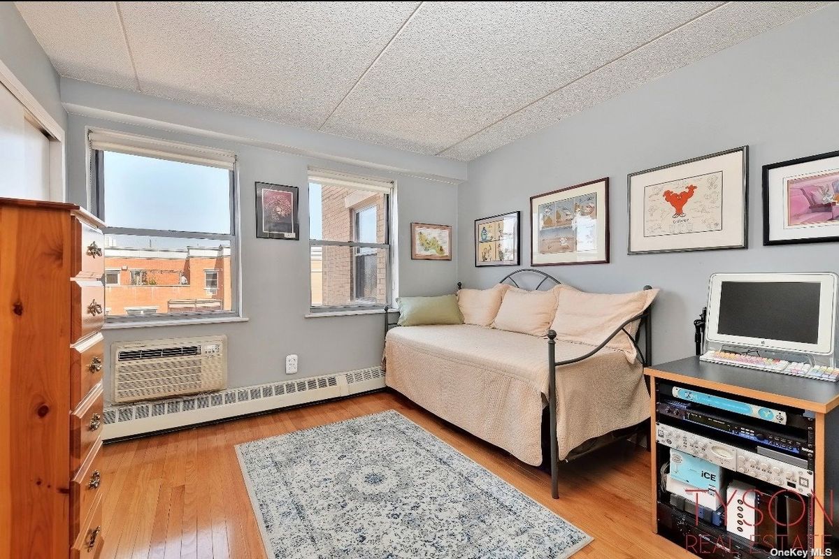 Photo for  Madison Plaza  - 1825 MADISON AVENUE Condominium in Central Harlem, Manhattan