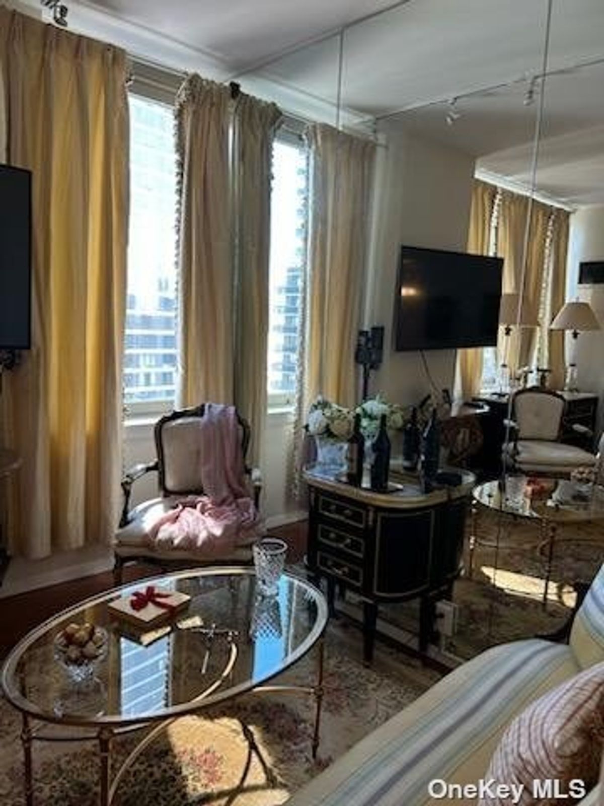 Photo for The Belaire - 524 East 72nd Street Condominium in Upper East Side, Manhattan