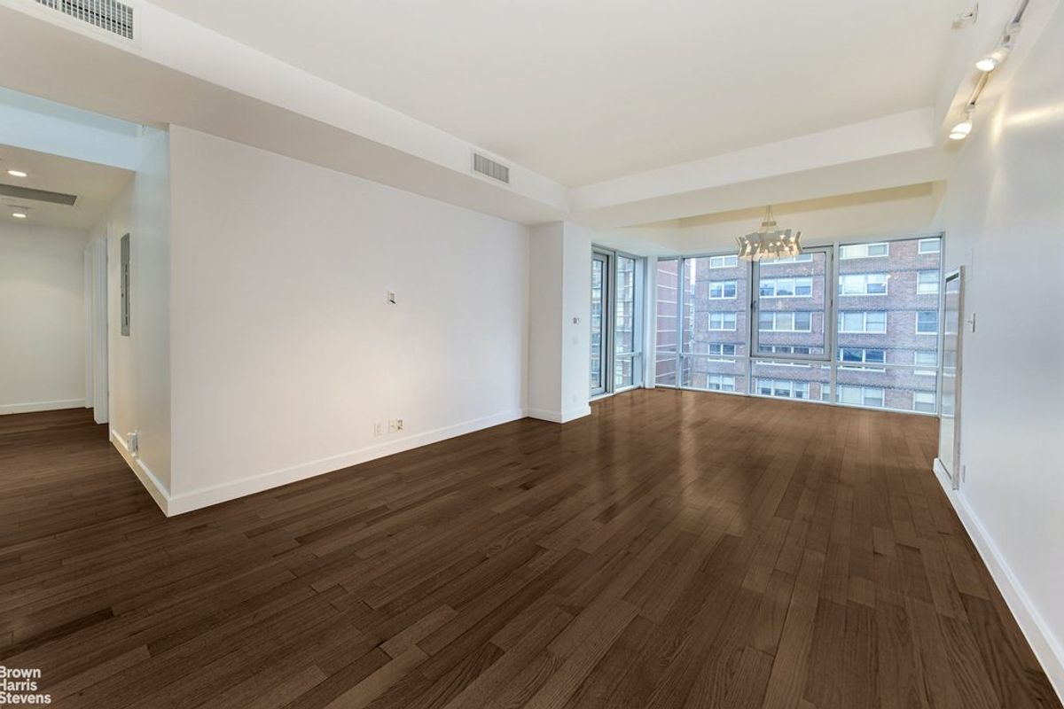Photo for 14 WEST 14 STREET - 14 WEST 14 STREET Condominium in Greenwich Village, Manhattan