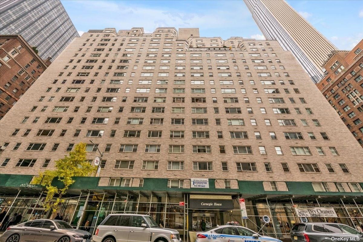 Photo for  Carnegie House  - 1381 AVENUE OF THE AMER Cooperative in Midtown West, Manhattan