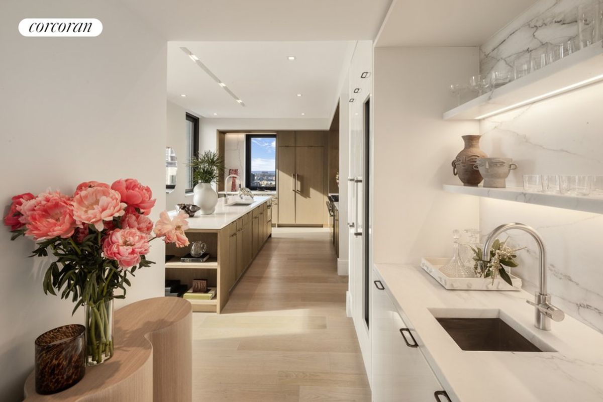 Photo for Flatiron House - 39 WEST 23RD STREET Condominium in Flatiron, Manhattan