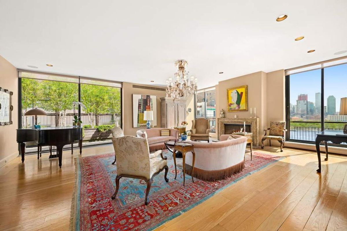 Photo for 30 BEEKMAN PLACE - 30 BEEKMAN PLACE Cooperative in Midtown East, Manhattan