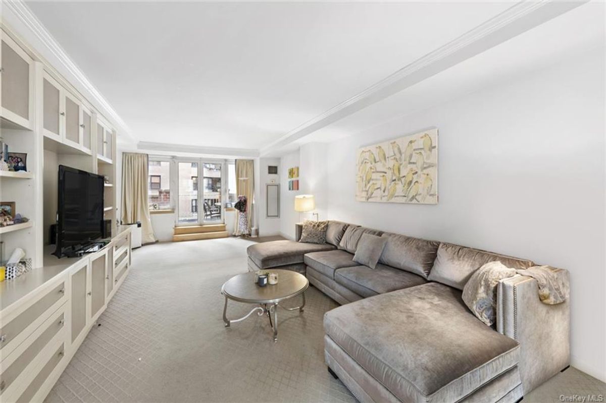 Photo for The Empire Condominium - 188 EAST 78 STREET Condominium in Upper East Side, Manhattan