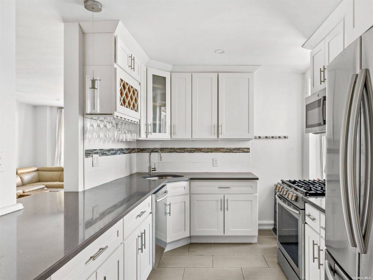 Photo for The Presidential - 601 KAPPOCK STREET Cooperative in Spuyten Duyvil, Bronx