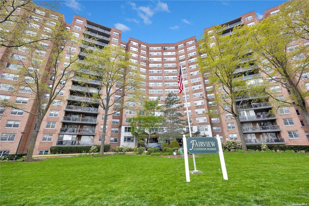 Photo for 61-20 Grand Central Parkway - 61-20 Grand Central Parkway Cooperative in Forest Hills, Queens