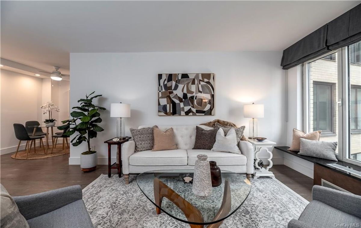 Photo for 200 Central Park South - 200 CENTRAL PARK SOUTH Cooperative in Midtown, Manhattan