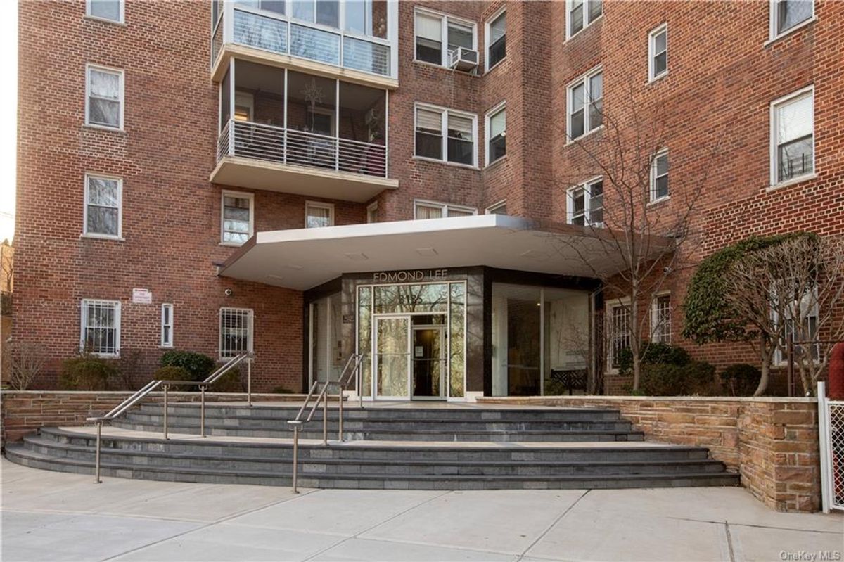 Photo for  3135 Johnson Avenue  - 3135 JOHNSON AVENUE Cooperative in West Bronx, Bronx