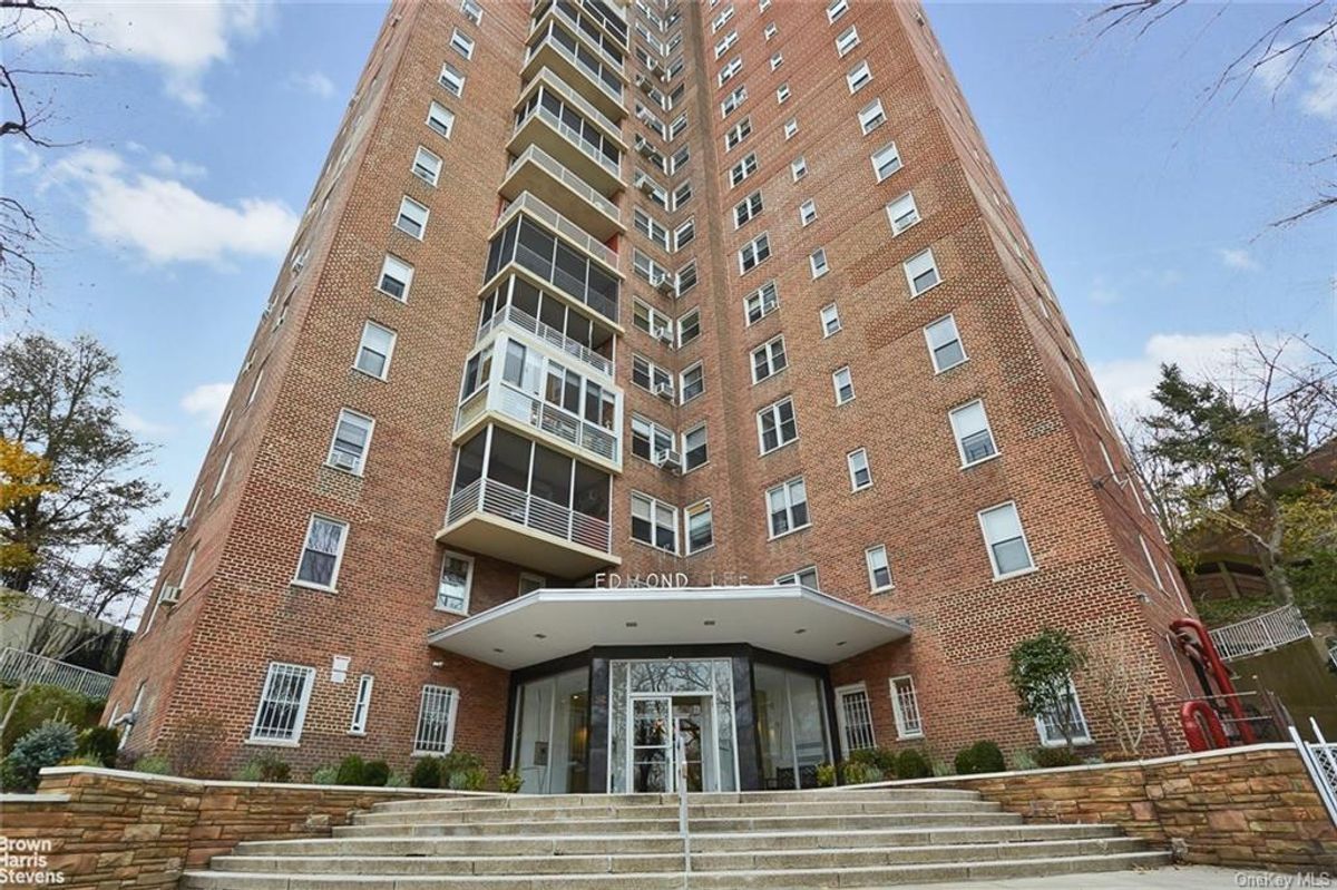 Photo for  3135 Johnson Avenue  - 3135 JOHNSON AVENUE Cooperative in West Bronx, Bronx