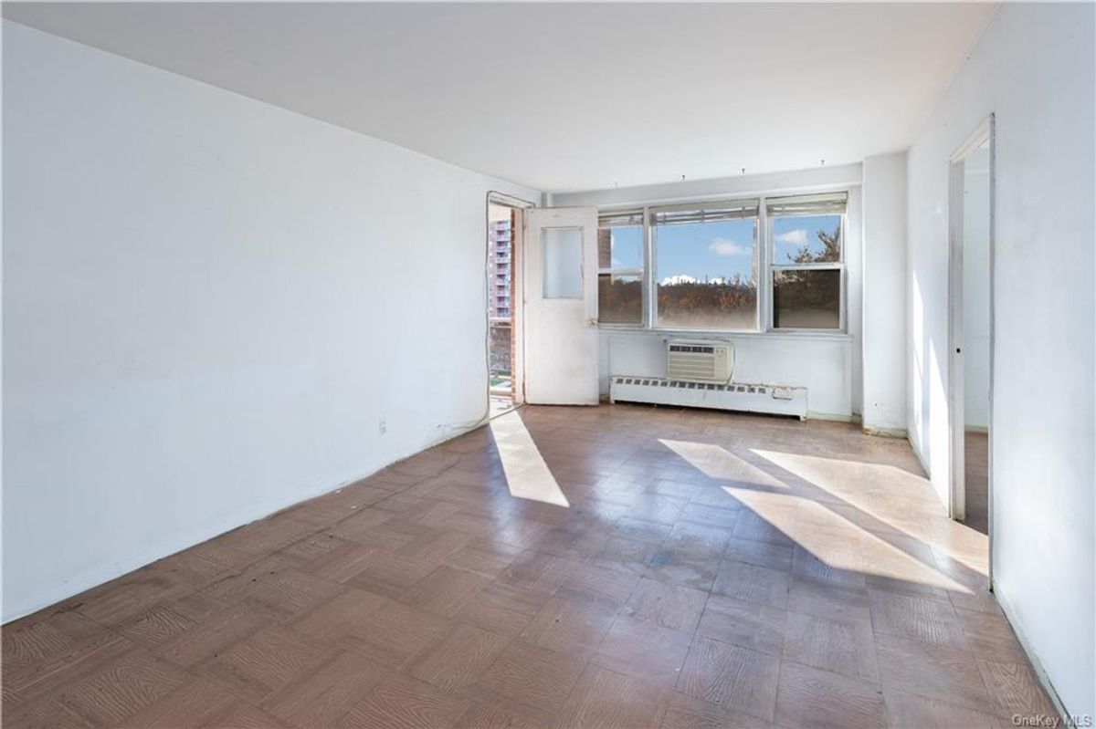 Photo for  Skyview  - 5900 ARLINGTON AVENUE Cooperative in West Bronx, Bronx