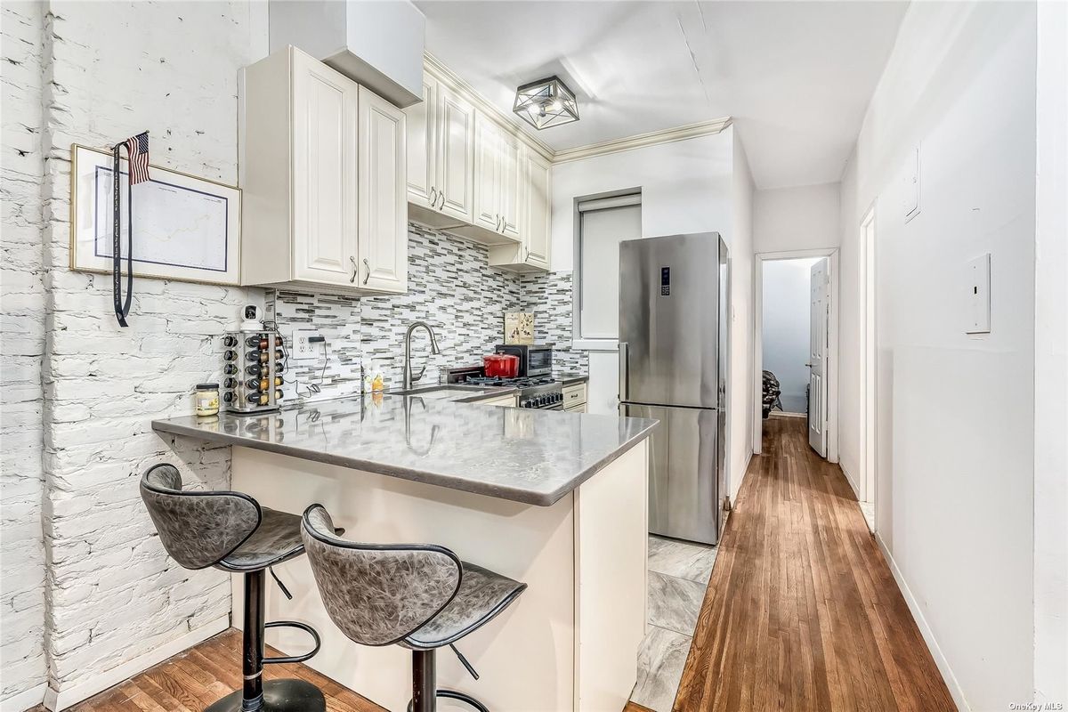 Photo for Little Gramercy - 207 EAST 21 STREET Cooperative in Gramercy Park, Manhattan