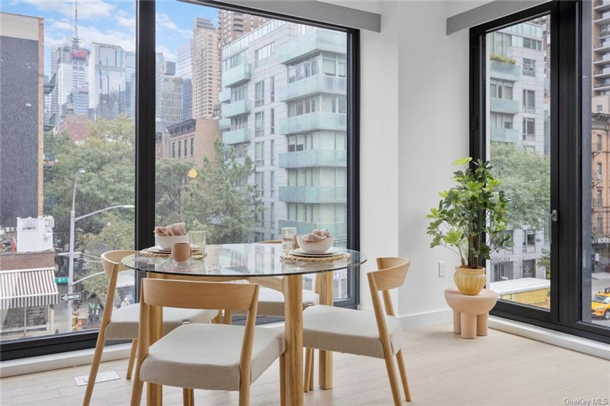 Photo for  Bloom on 45th  - 500 W 45th Street Condominium in Midtown West, Manhattan
