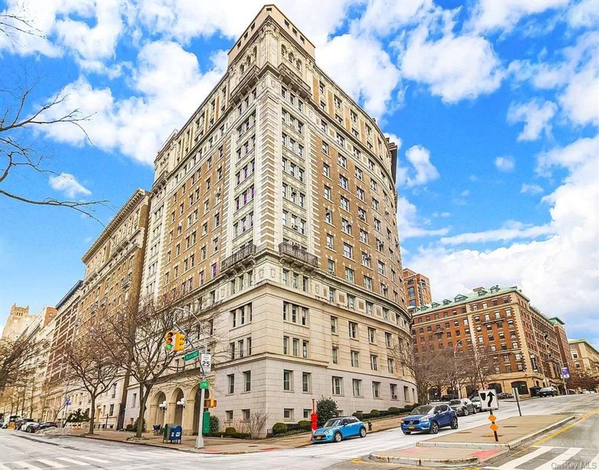 Photo for  The Paterno  - 440 RIVERSIDE DRIVE Cooperative in Morningside Heights, Manhattan