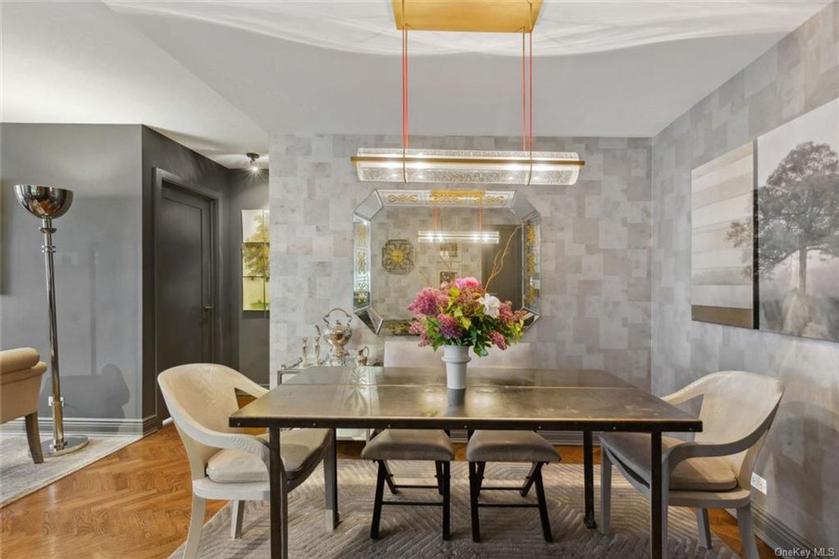 Photo for  1199 Park Avenue  - 1197 PARK AVENUE Cooperative in , Manhattan