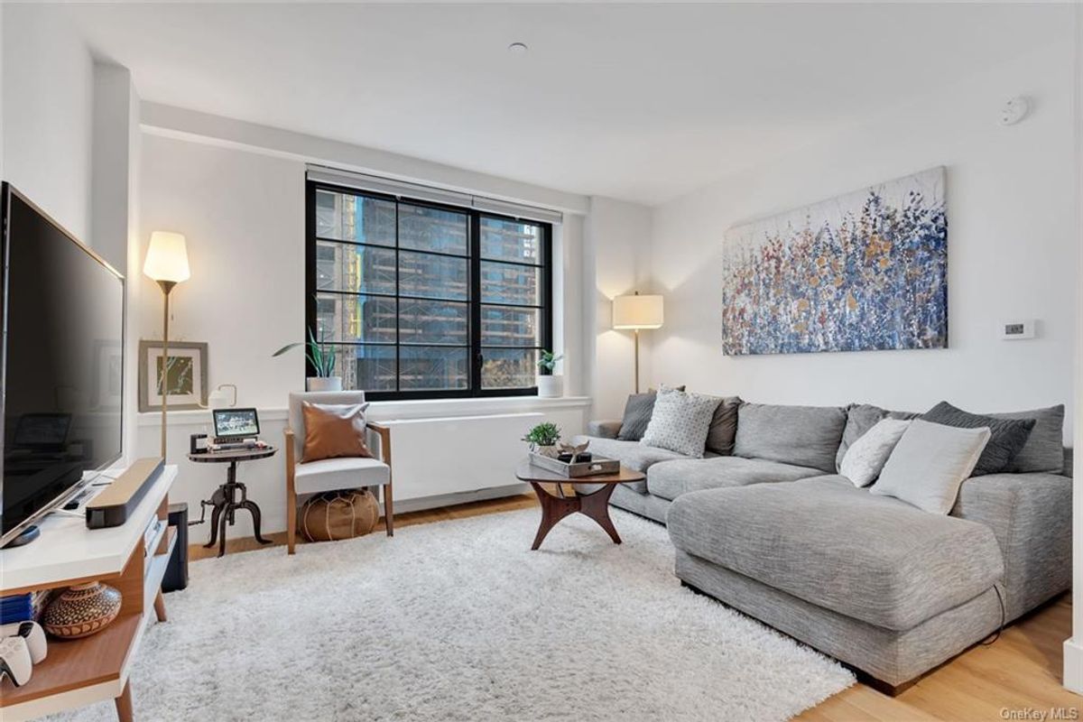 Photo for  The Harrison  - 27-21 44 DRIVE Condominium in Long Island City, Queens