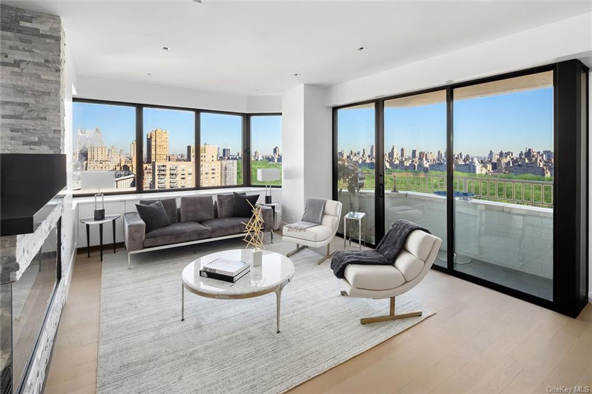 Photo for The Europa - 22 WEST 66 STREET Condominium in Lincoln Square, Manhattan