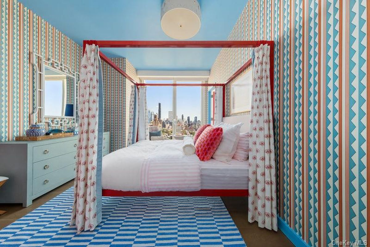 Photo for  Quay Tower  - 50 BRIDGE PARK DRIVE Condominium in Brooklyn Heights, Brooklyn